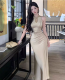 Simple Fashion Champagne Sequined Design Satin A-line Sleeveless Halter Dress HZ1024