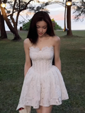 Vintage White Lace Strapless A-Line Homecoming Dress Party Dress Cocktail Dress HZ1024